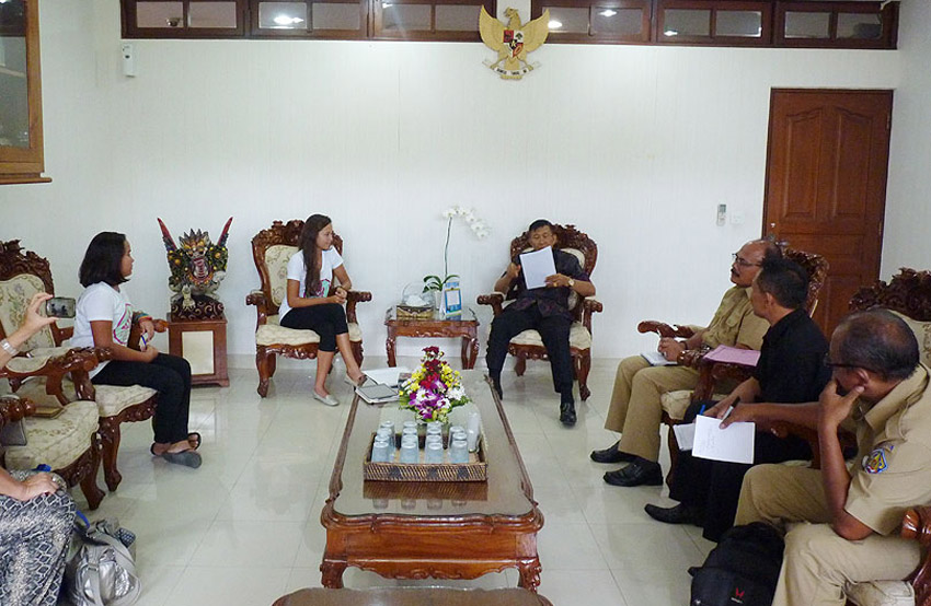 The Governor of Bali Signs MoU with BBPB Team